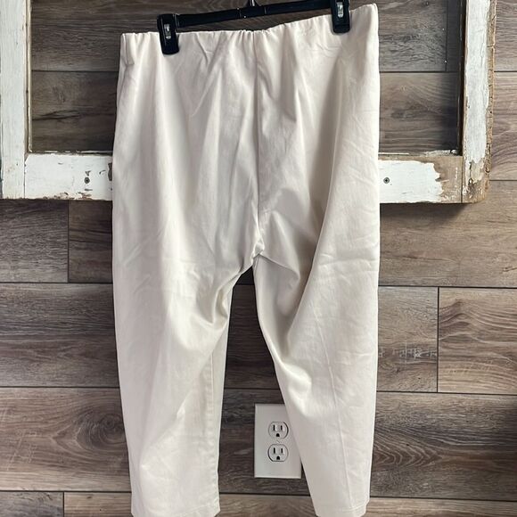 CLICK by COLOR ME COTTON Ladies Tan Cropped Elastic Waist Wider Leg Pants PL - Picture 2 of 8